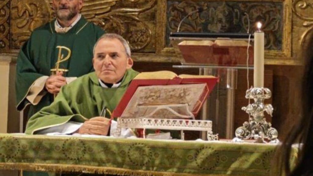 xr:d:DAFnlj7iZKQ:204,j:7487654584055295049,t:24022912